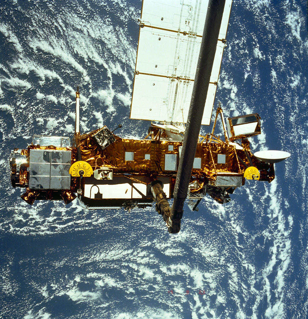 NASA's Upper Atmosphere Research Satellite, or UARS, is expected to re-enter Earth's atmosphere late September